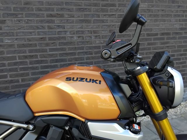 suzuki - gsx-8t