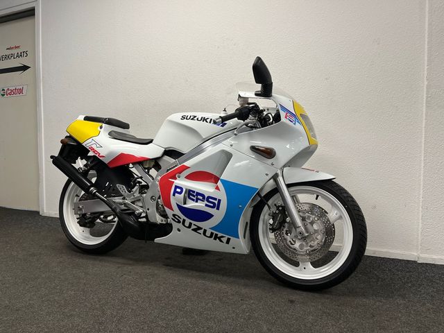suzuki - rgv-250