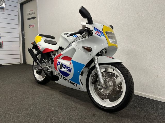 suzuki - rgv-250