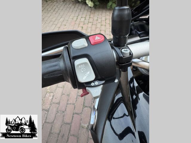 bmw - f-800-gs-triple-black-abs