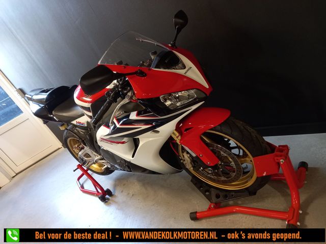 honda - cbr-1000-rr-fireblade