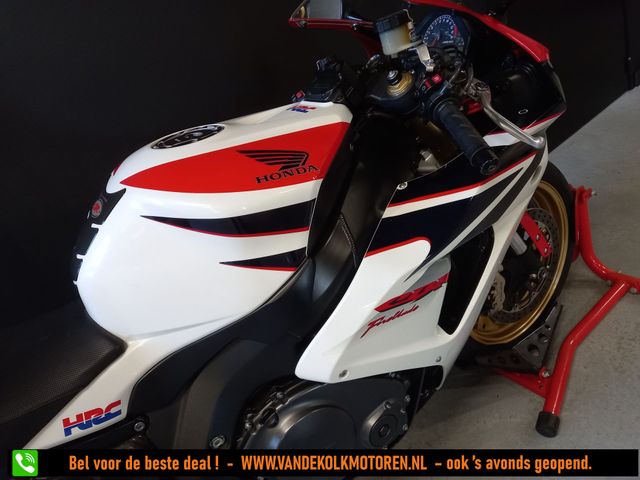 honda - cbr-1000-rr-fireblade