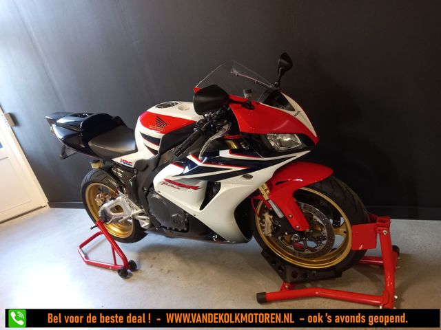 honda - cbr-1000-rr-fireblade