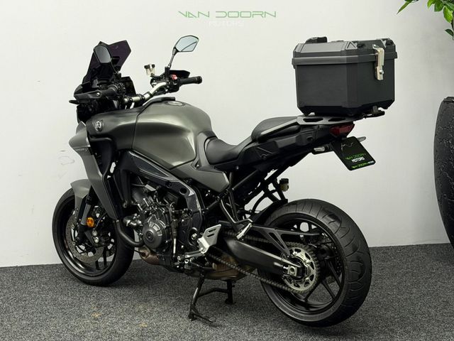 yamaha - tracer-9