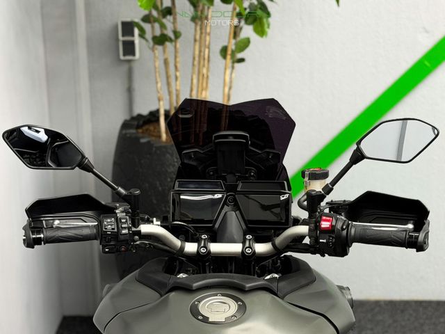 yamaha - tracer-9