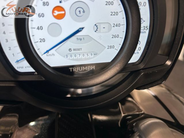 triumph - rocket-iii-tfc