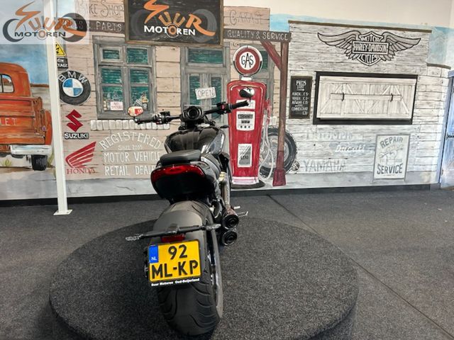 triumph - rocket-iii-tfc