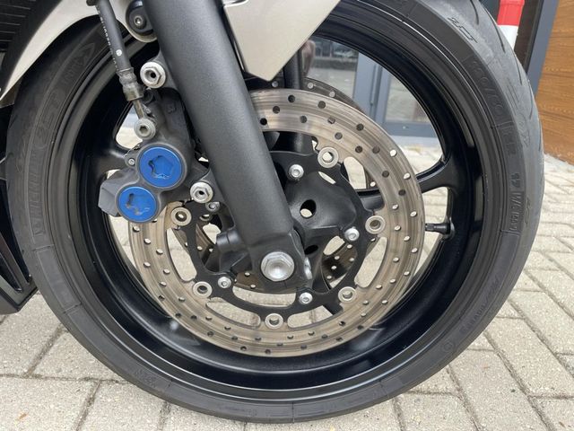 yamaha - yzf-r6