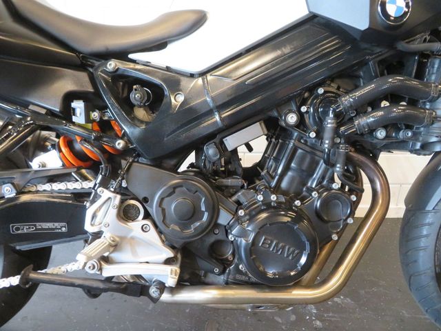 bmw - f-800-r