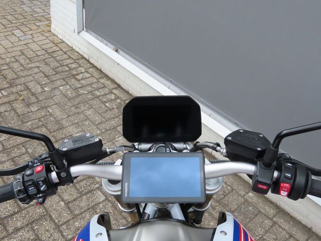 bmw - r-1250-r