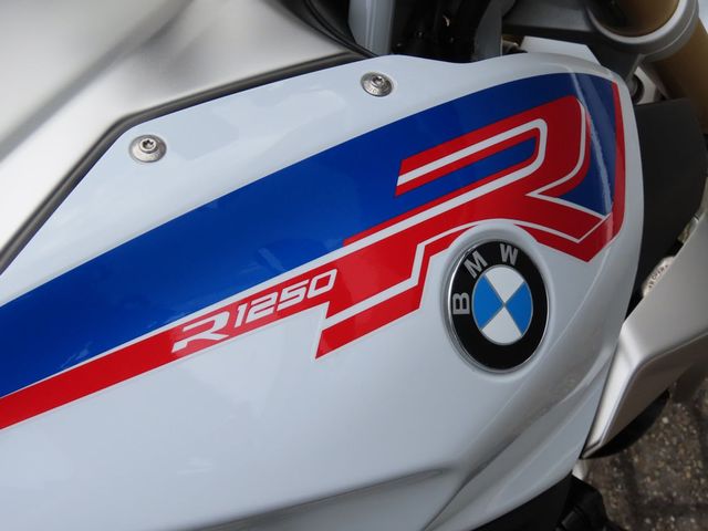 bmw - r-1250-r