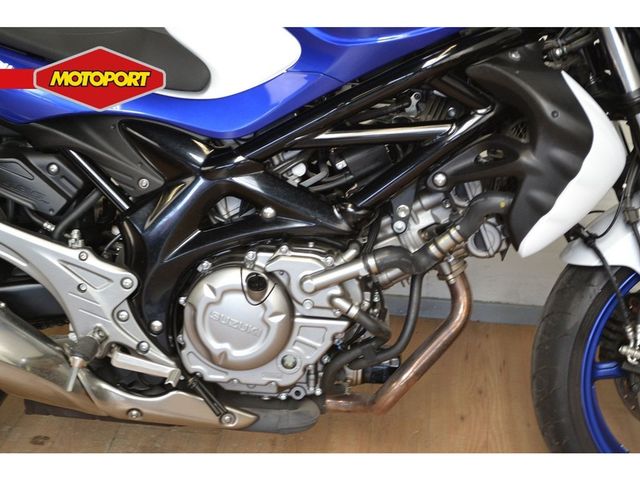 suzuki - sfv-650-gladius-abs