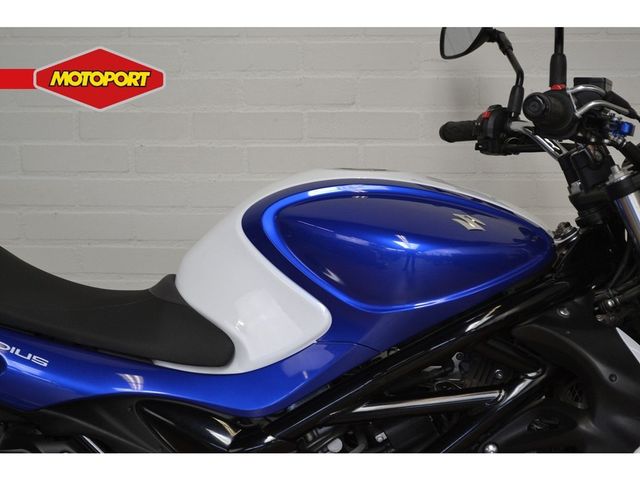 suzuki - sfv-650-gladius-abs