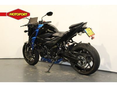 SUZUKI GSX-S 750 A – foto 4