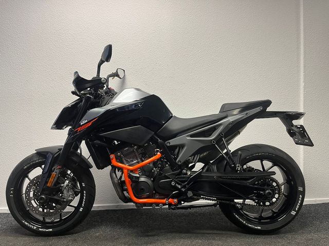 ktm - 790-duke