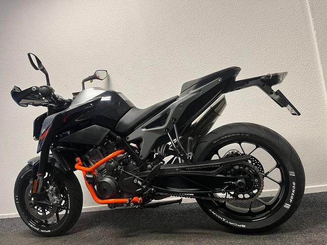 ktm - 790-duke