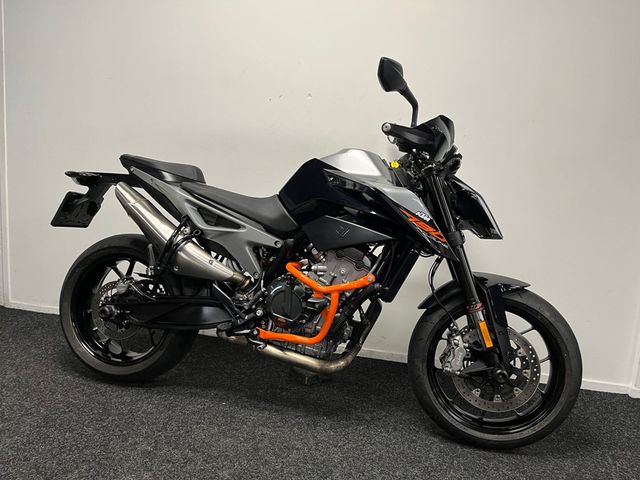 ktm - 790-duke
