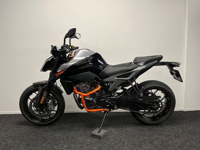 ktm - 790-duke