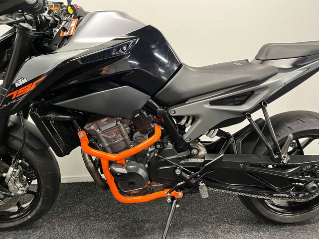 ktm - 790-duke