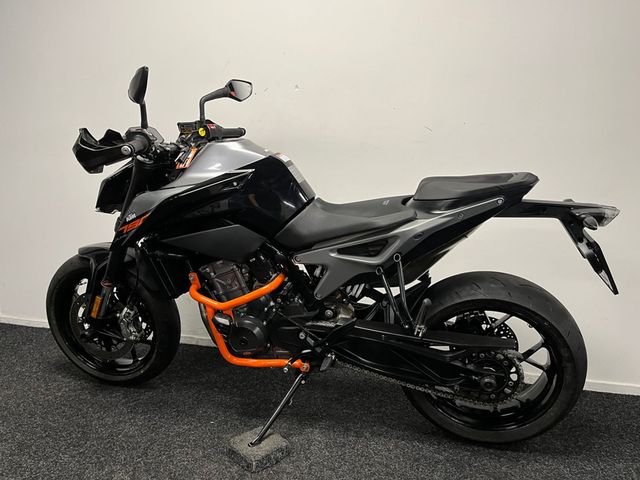 ktm - 790-duke