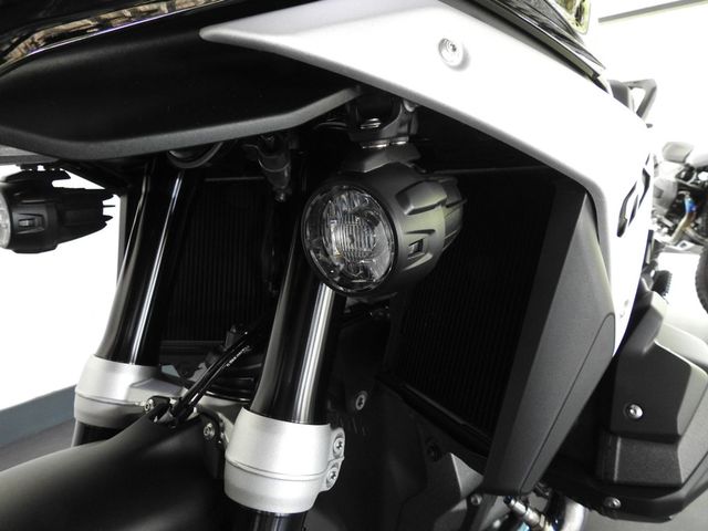 bmw - r-1300-gs