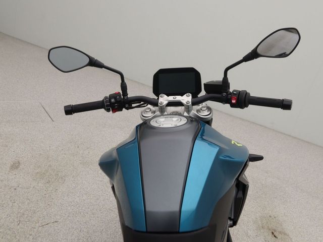 bmw - f-900-r