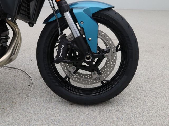 bmw - f-900-r