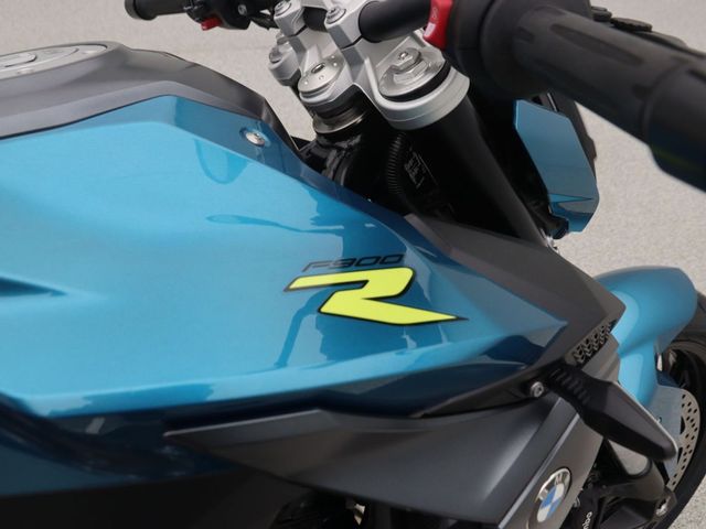 bmw - f-900-r