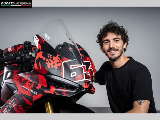 ducati - panigale-v2-s