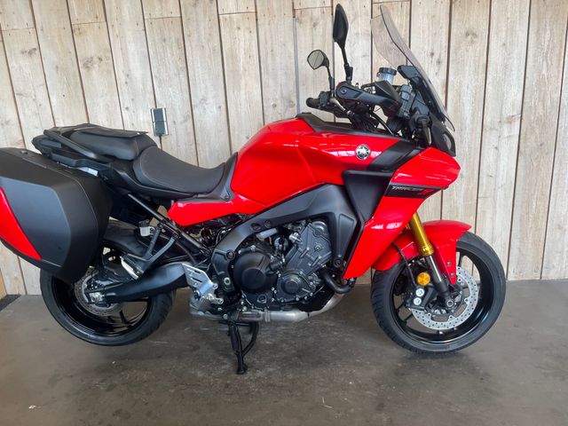 yamaha - tracer-9