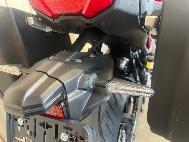 yamaha - tracer-9