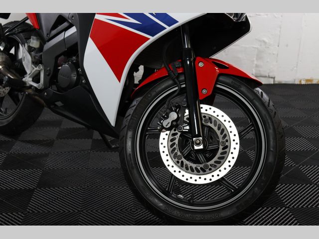 honda - cbr-125-r