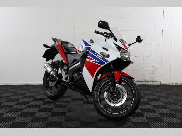 honda - cbr-125-r