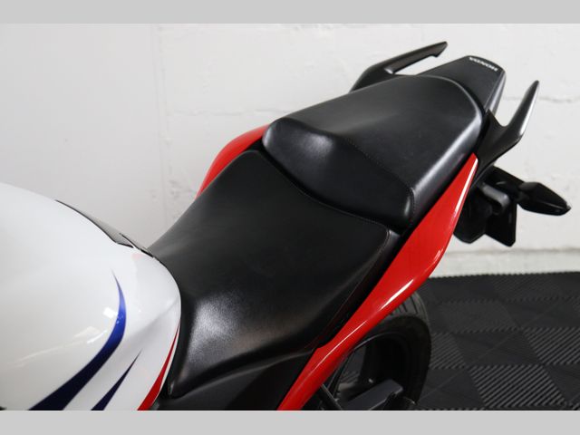 honda - cbr-125-r