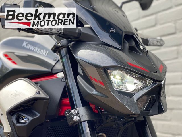 kawasaki - z900