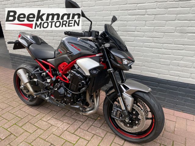 kawasaki - z900
