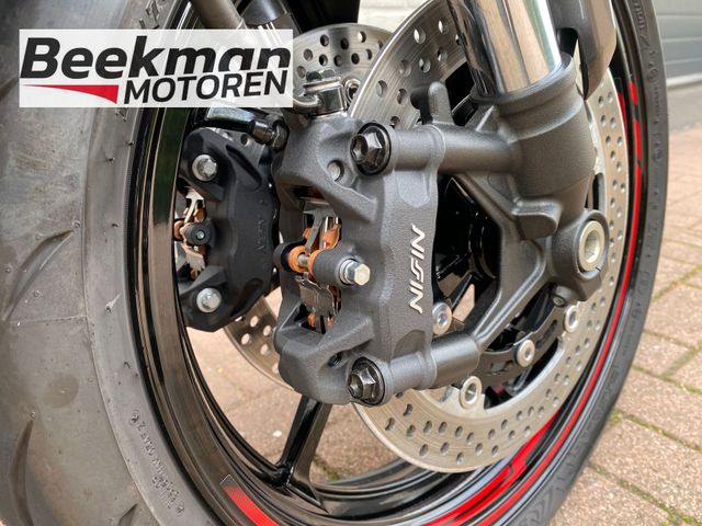 kawasaki - z900
