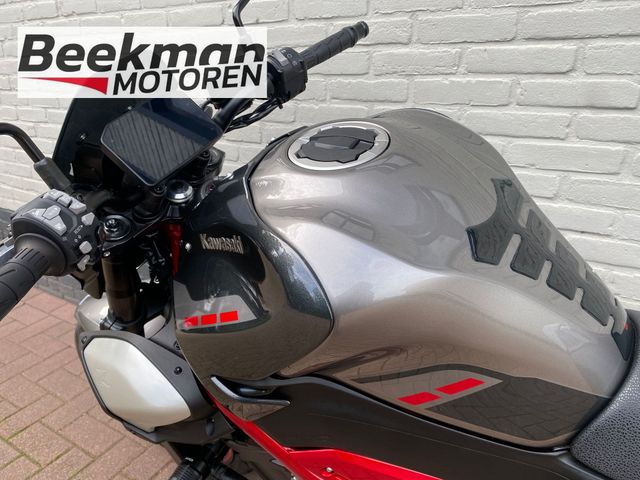 kawasaki - z900