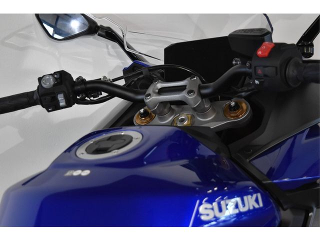 suzuki - gsx-s-1000-gt