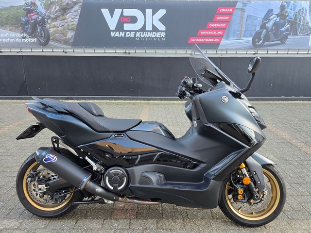 yamaha - tmax-tech-max-560