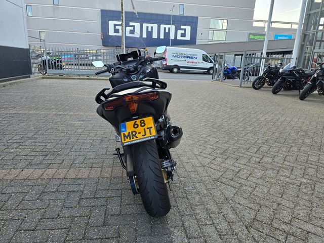 yamaha - tmax-tech-max-560