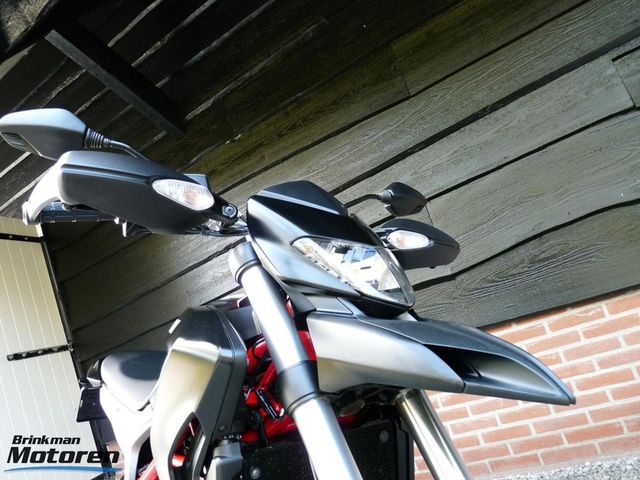 ducati - hypermotard-821