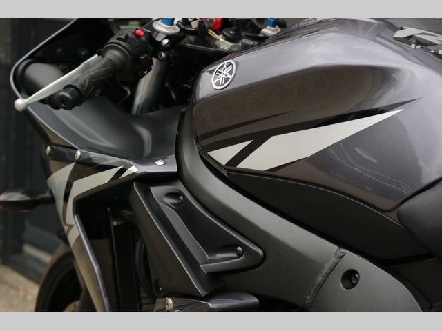 yamaha - yzf-r6