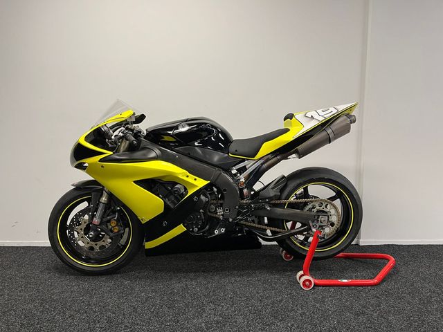 yamaha - yzf-r1