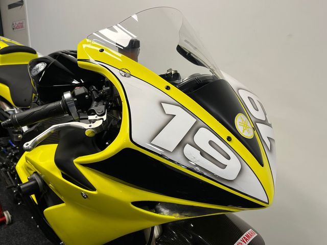 yamaha - yzf-r1