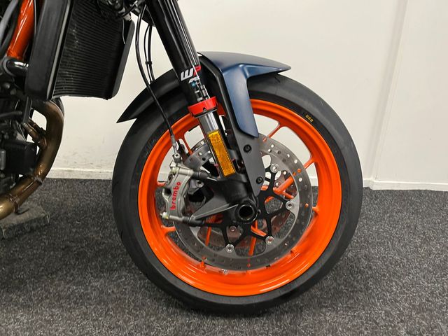 ktm - 890-duke-r