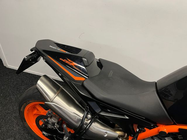 ktm - 890-duke-r