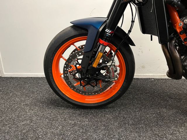 ktm - 890-duke-r