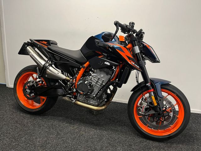 ktm - 890-duke-r
