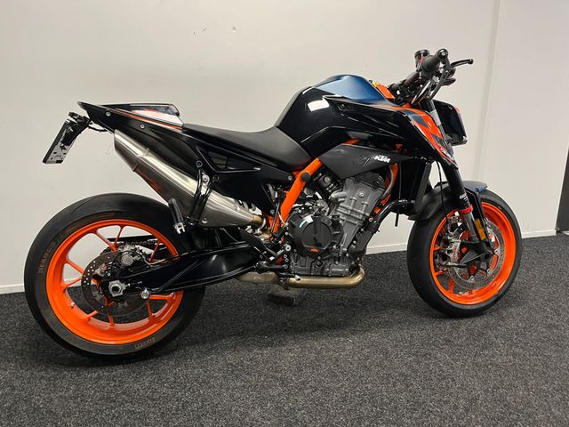 ktm - 890-duke-r